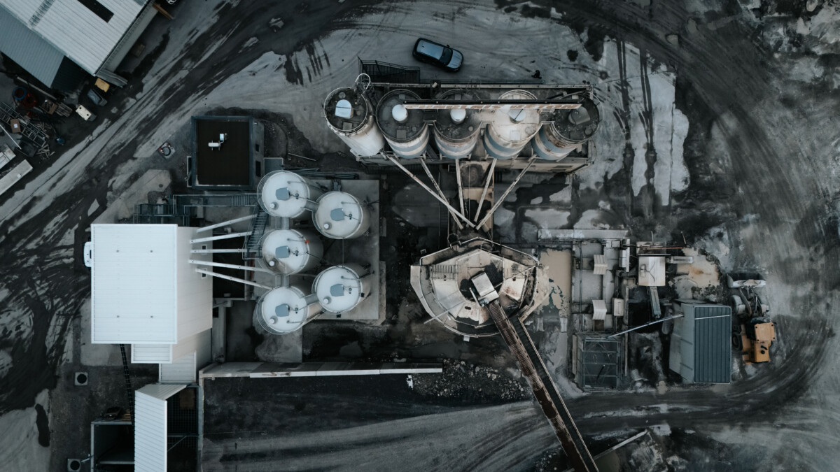 Vue aérienne centrale à béton Thonon-les-Bains